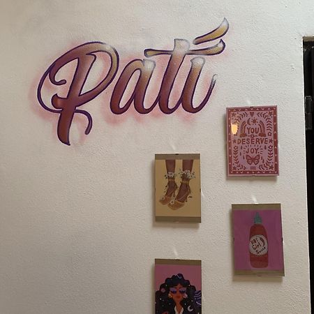 Pati Bilocale - Graffiti'S Apartment Bergamo Exteriér fotografie