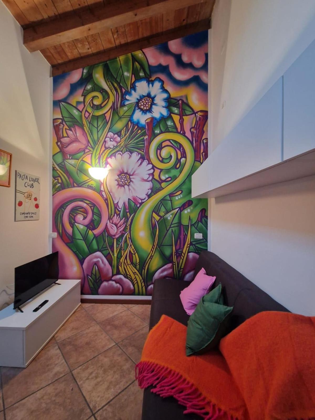 Pati Bilocale - Graffiti'S Apartment Bergamo Exteriér fotografie